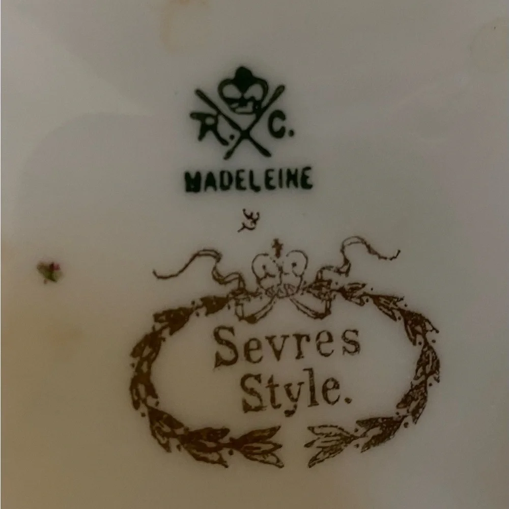 ANTIQUE 19C. ROSENTHAL MADELEINE CHOCOLATE POT PINK ROSES wz lid Sevres Style